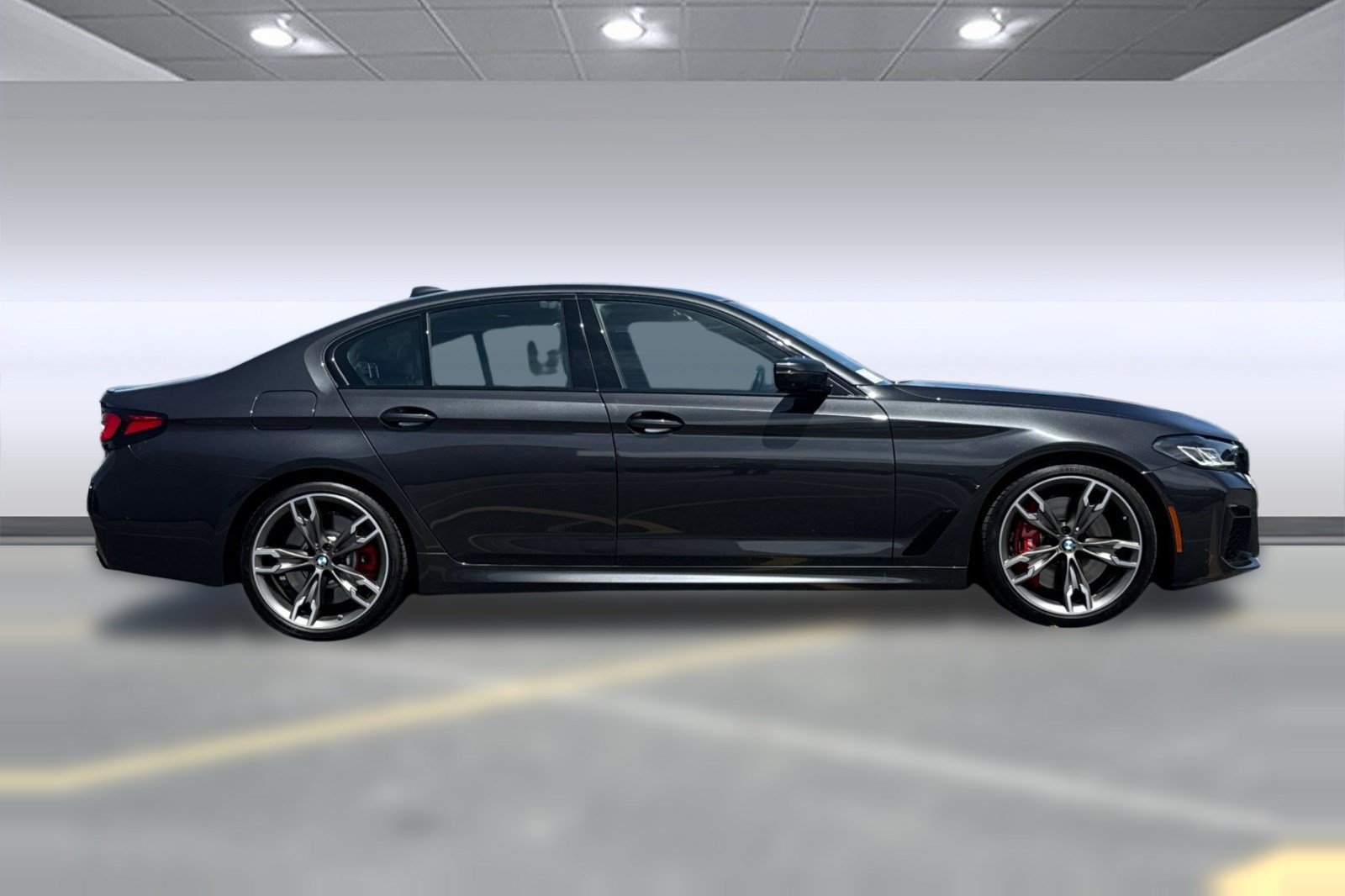 Used 2022 BMW M550i xDrive AWD/4WD image 7