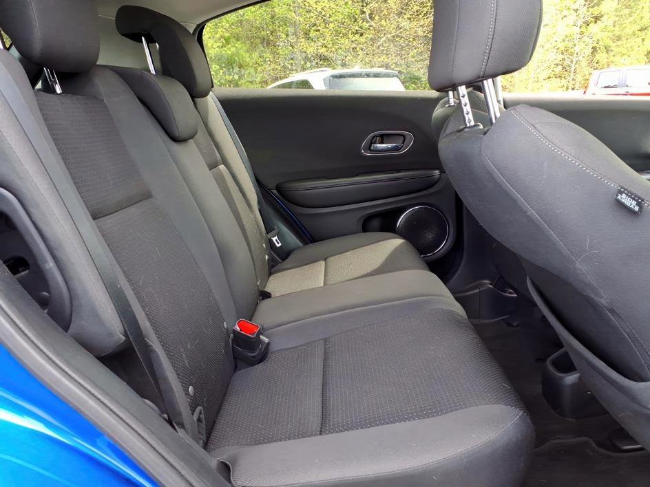 Used 2022 Honda HR-V EX image 10
