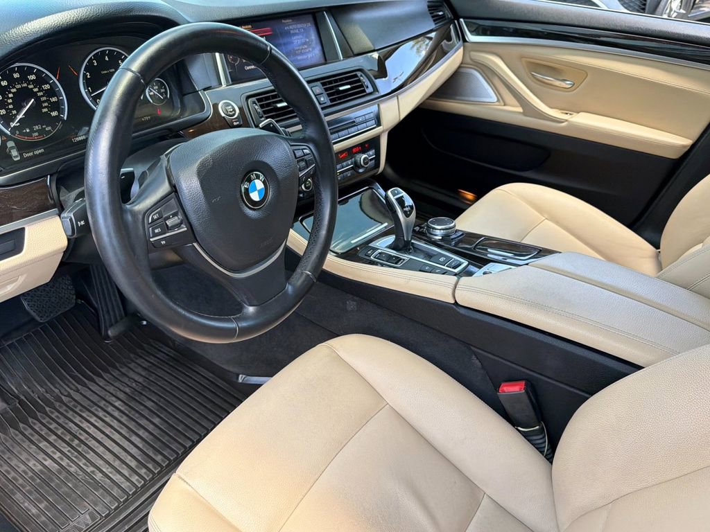 Used 2016 BMW 535i Sedan RWD image 10