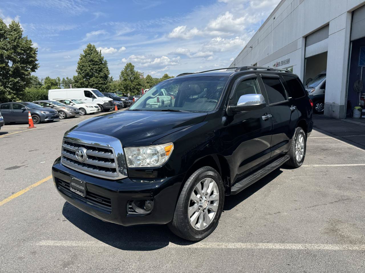 Used 2012 Toyota Sequoia Limited AWD/4WD image 9
