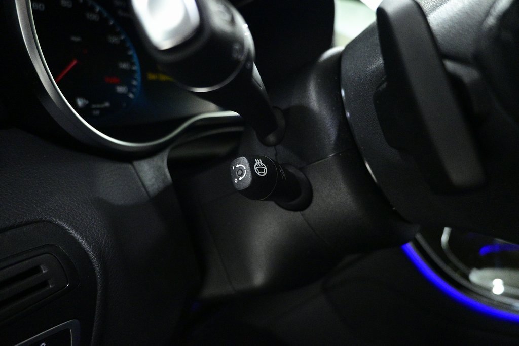 Certified 2023 Mercedes-Benz GLC 300 4MATIC Coupe image 20