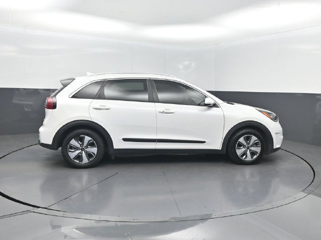Used 2019 Kia Niro EX Premium w/ Sunroof Package FWD image 29