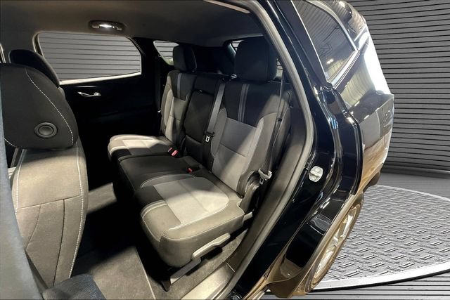 Used 2023 Chevrolet Blazer LT FWD image 19