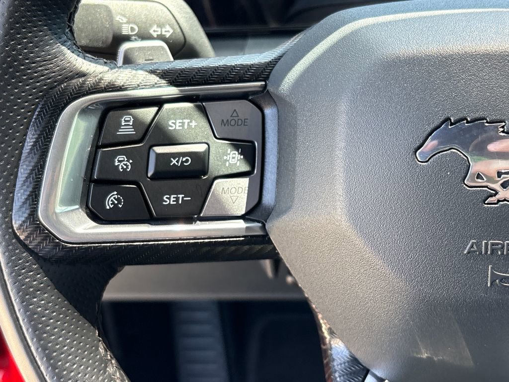 Used 2025 Ford Mustang GT Premium RWD image 35