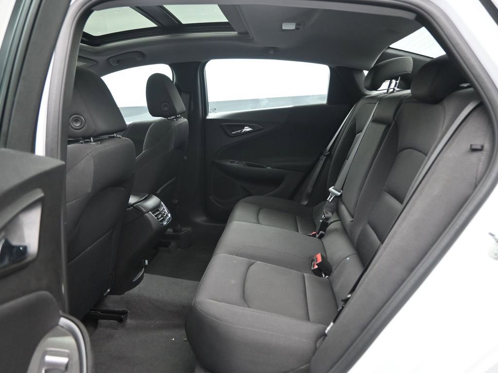 Used 2024 Chevrolet Malibu LT image 30
