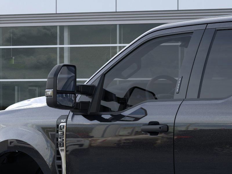 New 2025 Ford F350 XLT w/ FX4 Off-Road Package image 21