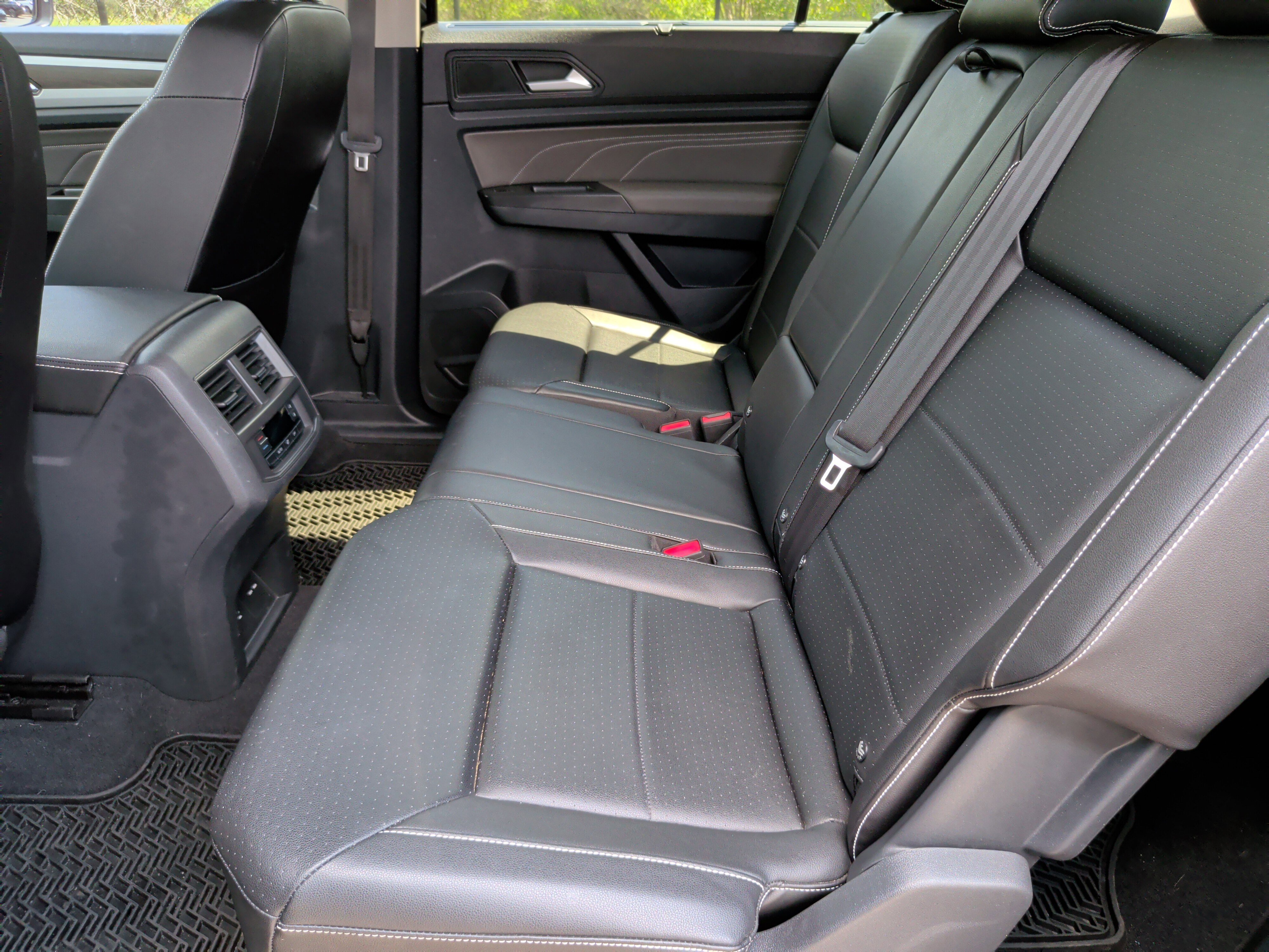 Used 2023 Volkswagen Atlas SE FWD image 33