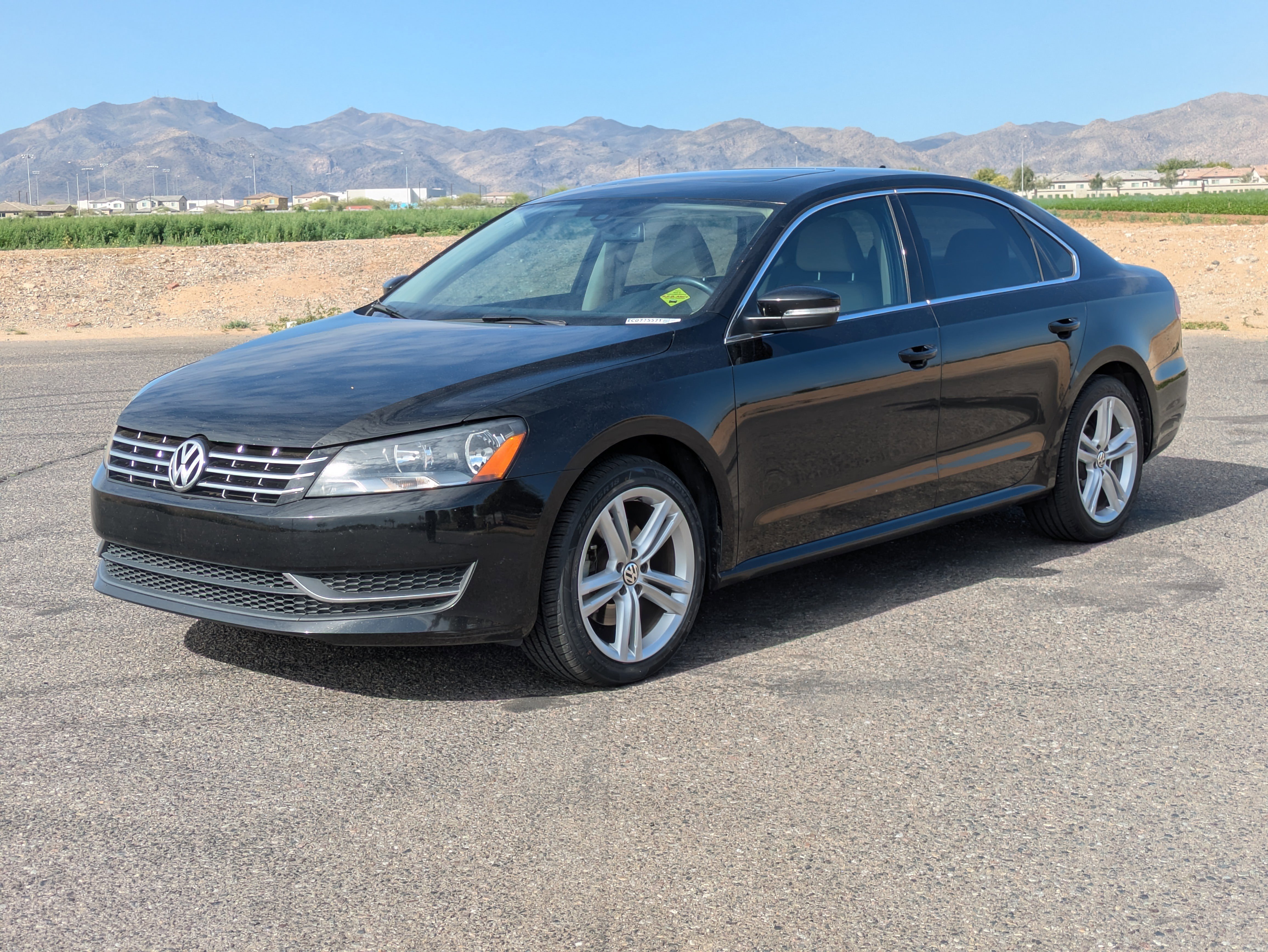 Used 2014 Volkswagen Passat TDI SE image 7
