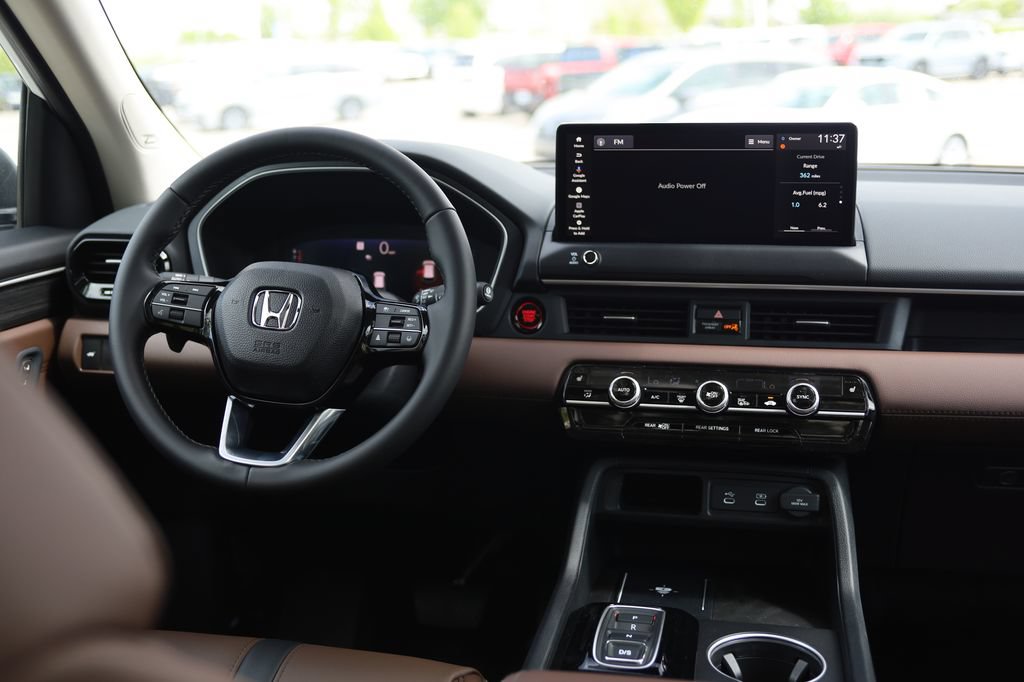 New 2026 Honda Pilot Touring image 30