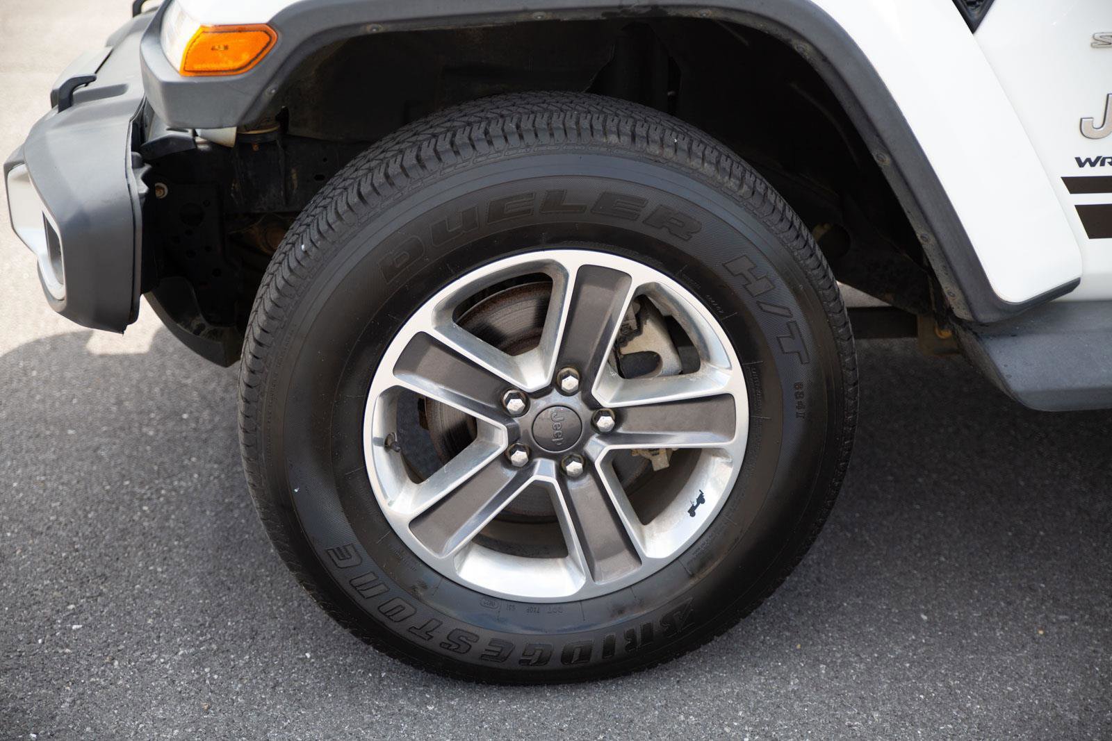 Used 2020 Jeep Wrangler Unlimited Sahara image 18