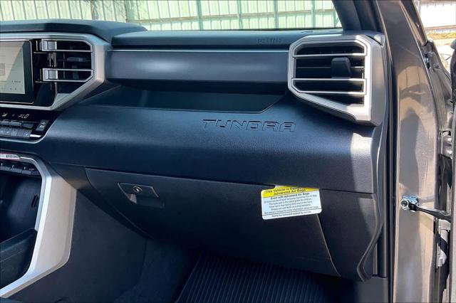 Certified 2025 Toyota Tundra SR5 w/ SR5 Premium Package AWD/4WD image 17
