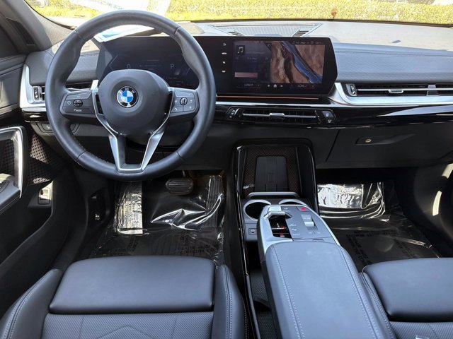 Used 2025 BMW X2 xDrive28i image 17