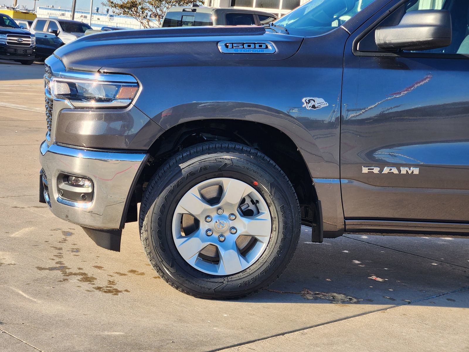 New 2026 RAM 1500 4x4 Crew Cab image 10