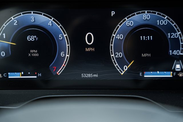 Used 2023 Jeep Grand Cherokee Altitude image 44