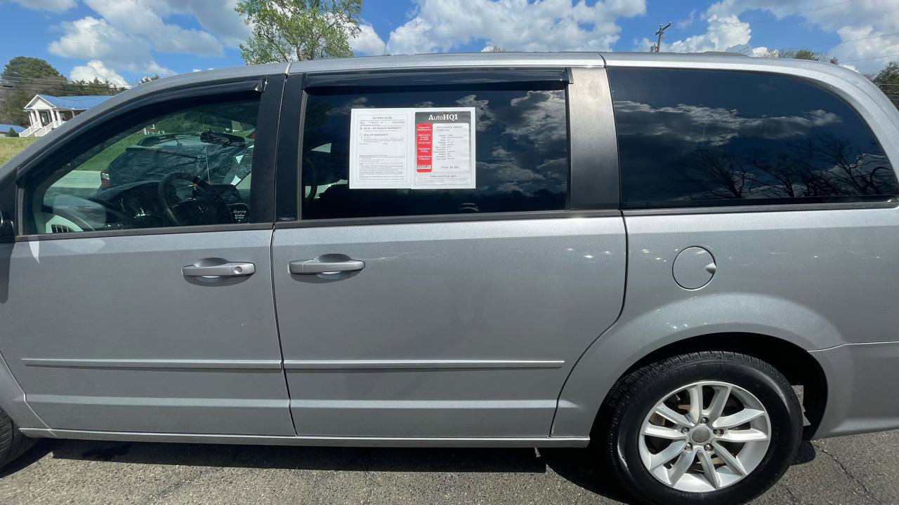 Used 2014 Dodge Grand Caravan SXT image 4