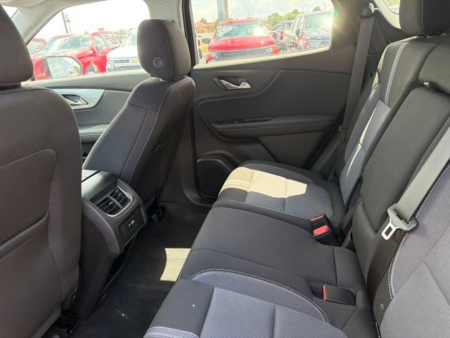 New 2026 Chevrolet Blazer LT w/ Convenience Package FWD image 24