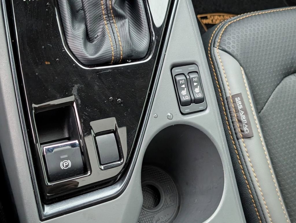 Certified 2025 Subaru Crosstrek 2.5i Wilderness image 25