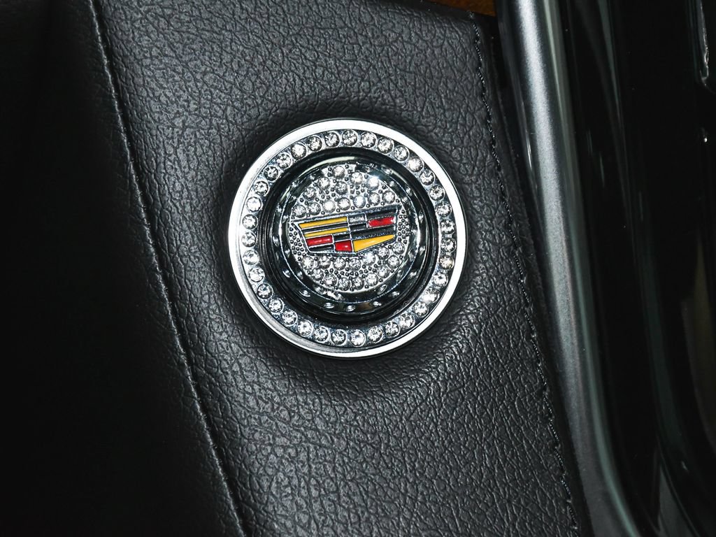 Used 2020 Cadillac Escalade Luxury AWD/4WD image 27