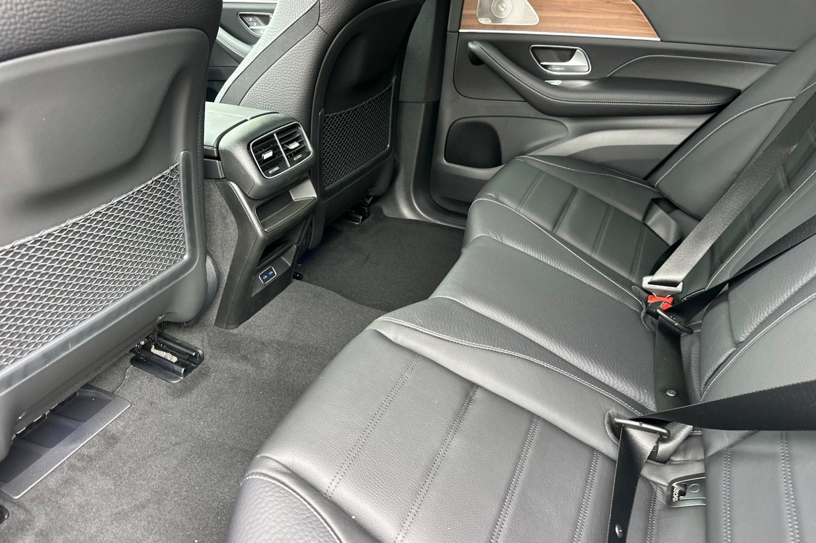 New 2026 Mercedes-Benz GLE 580 4MATIC image 26
