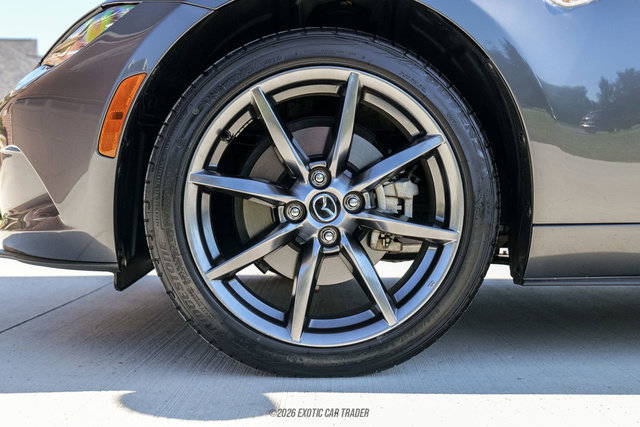 Used 2017 MAZDA MX-5 Miata RF Grand Touring RWD image 47