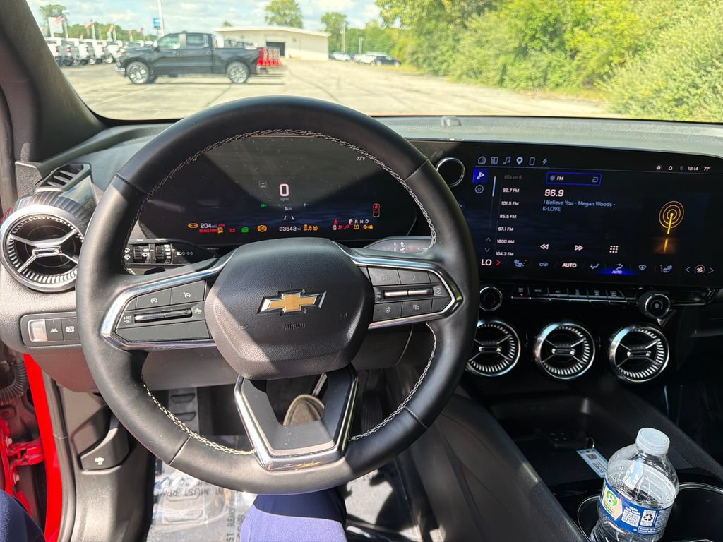 Used 2024 Chevrolet Blazer EV LT AWD/4WD image 15