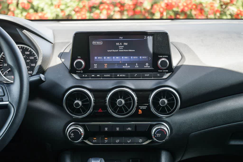 Used 2020 Nissan Sentra S FWD image 13