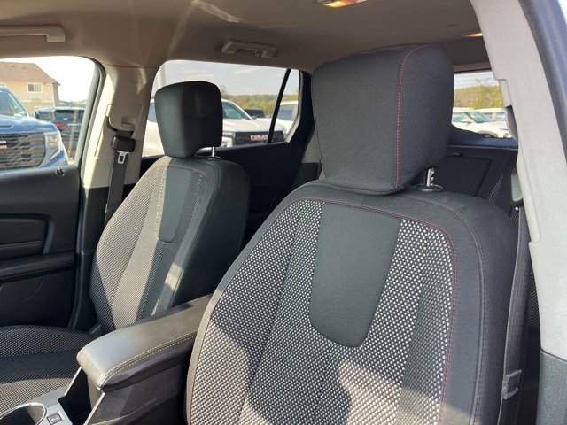 Used 2017 GMC Terrain SLE image 16