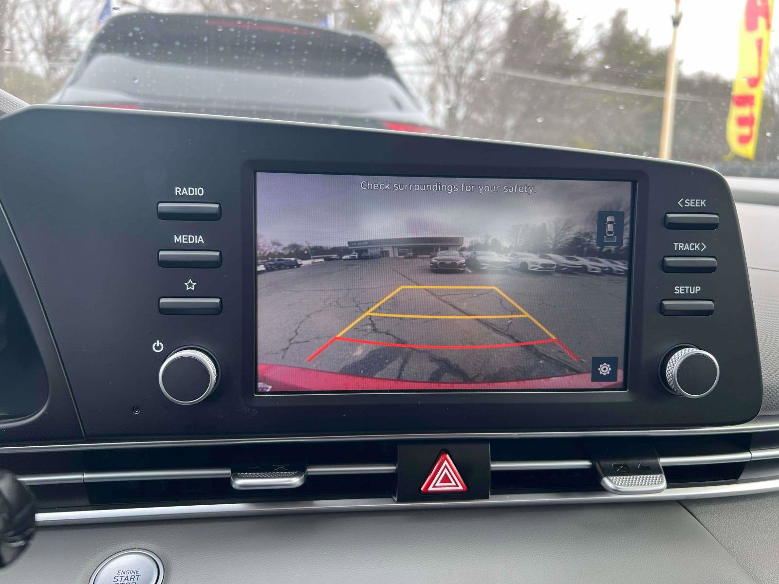 Used 2023 Hyundai Elantra SEL image 13