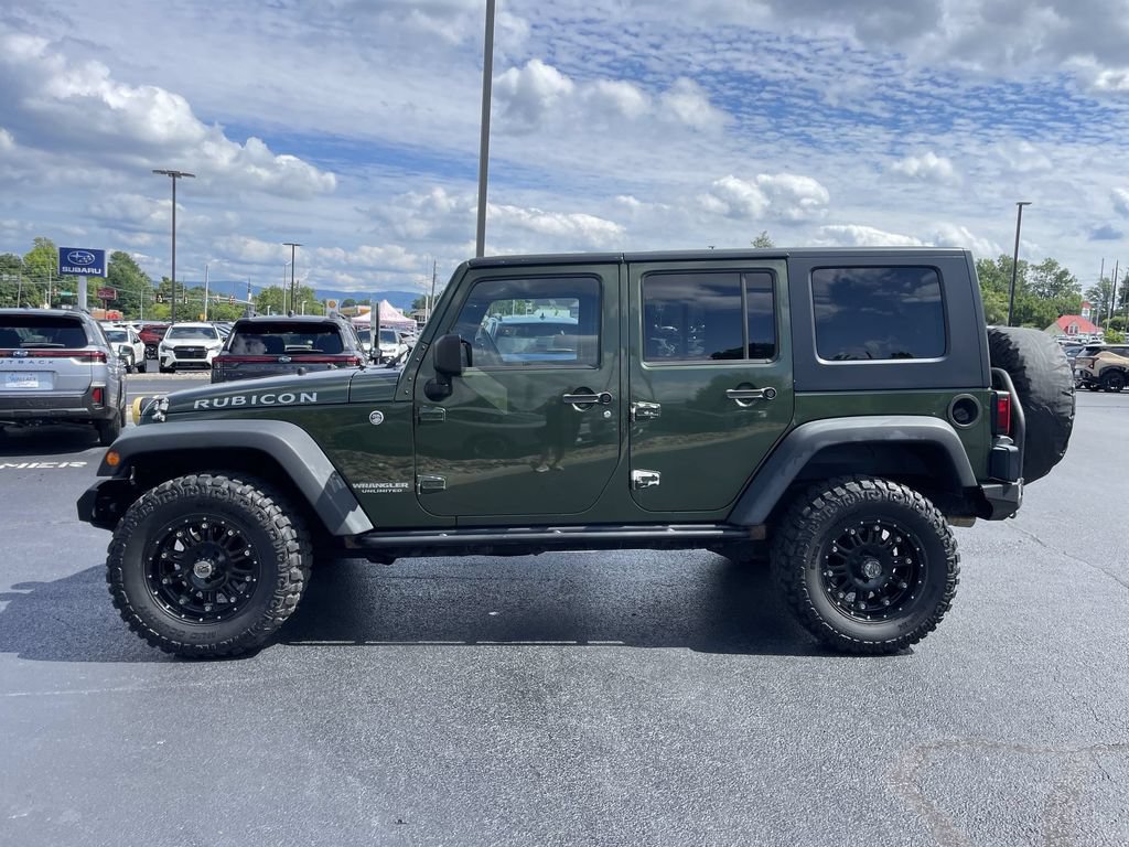 Used 2008 Jeep Wrangler Unlimited Rubicon w/ PWR Convenience Group AWD/4WD image 3