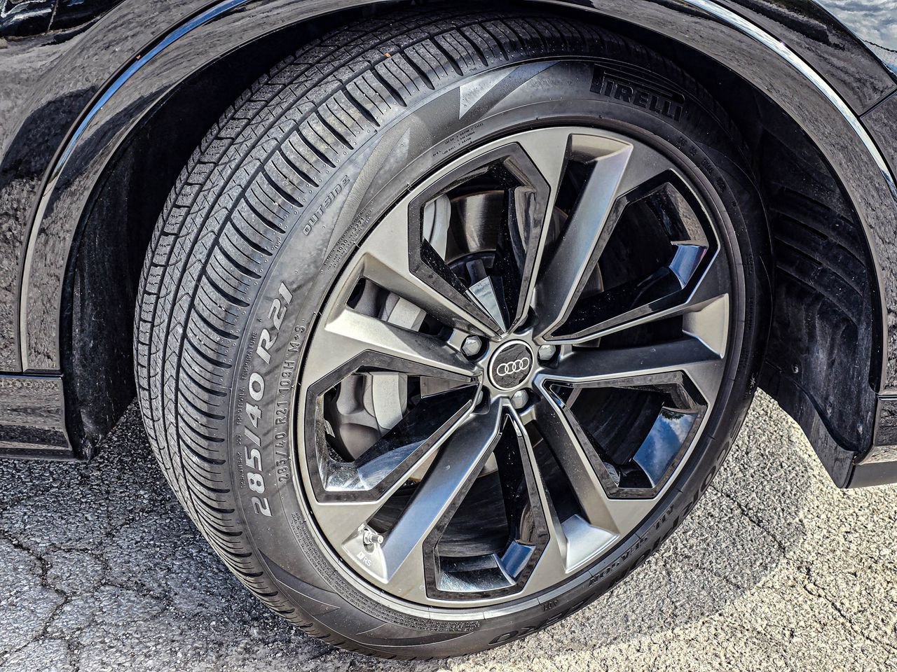 Used 2025 Audi Q7 3.0T Prestige image 7