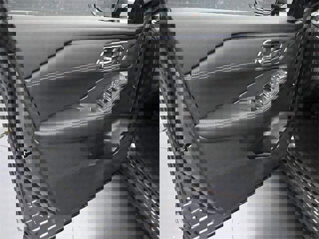 New 2026 Nissan Rogue Platinum image 31