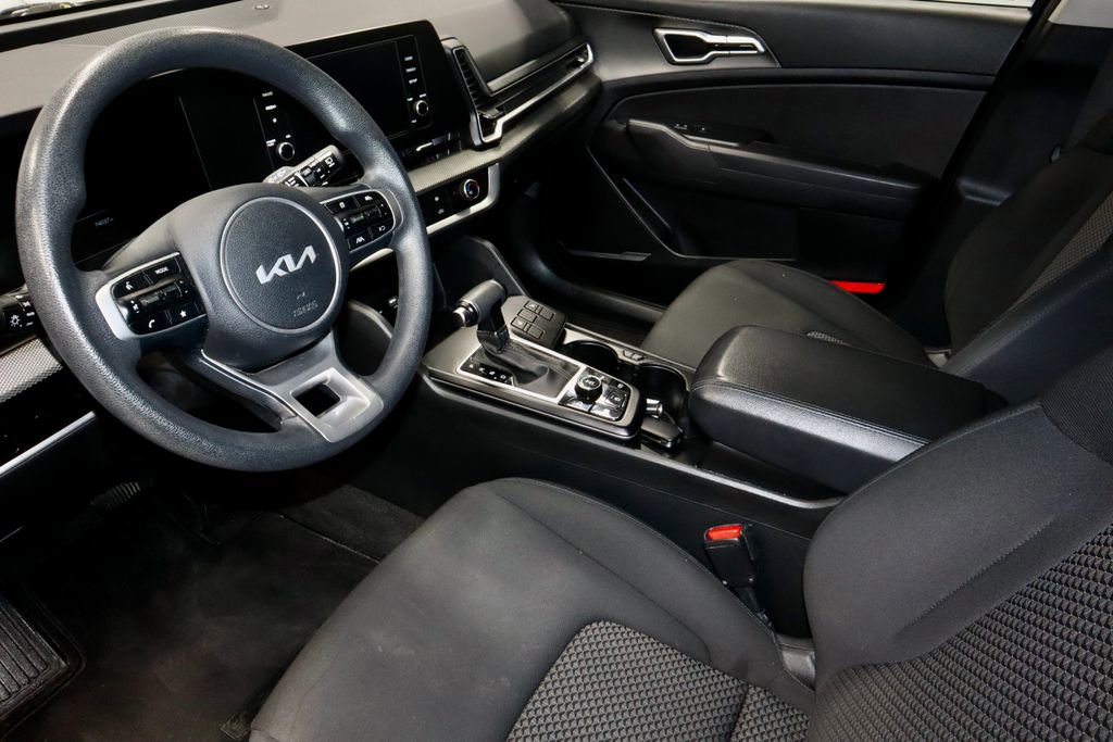 Used 2023 Kia Sportage LX AWD/4WD image 23