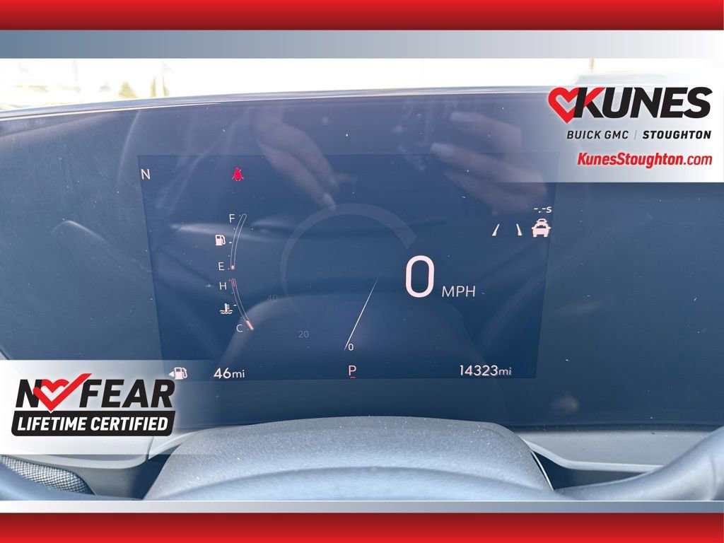 Used 2024 Buick Envista Preferred w/ Advanced Safety Package image 28