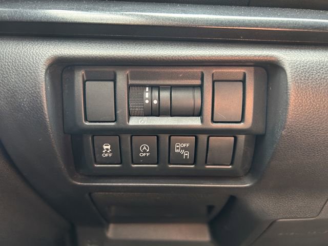 Used 2021 Subaru Crosstrek 2.5i Sport w/ Moonroof Package AWD/4WD image 29
