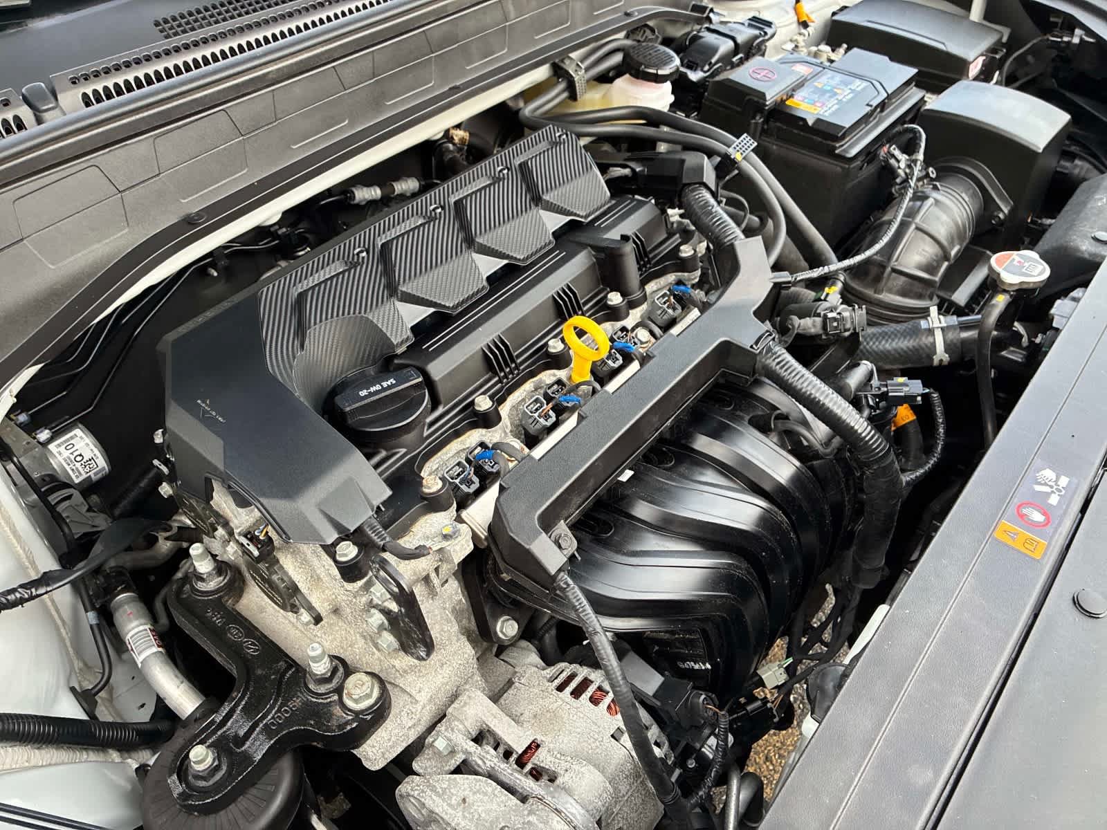Used 2025 Hyundai Venue SEL FWD image 14