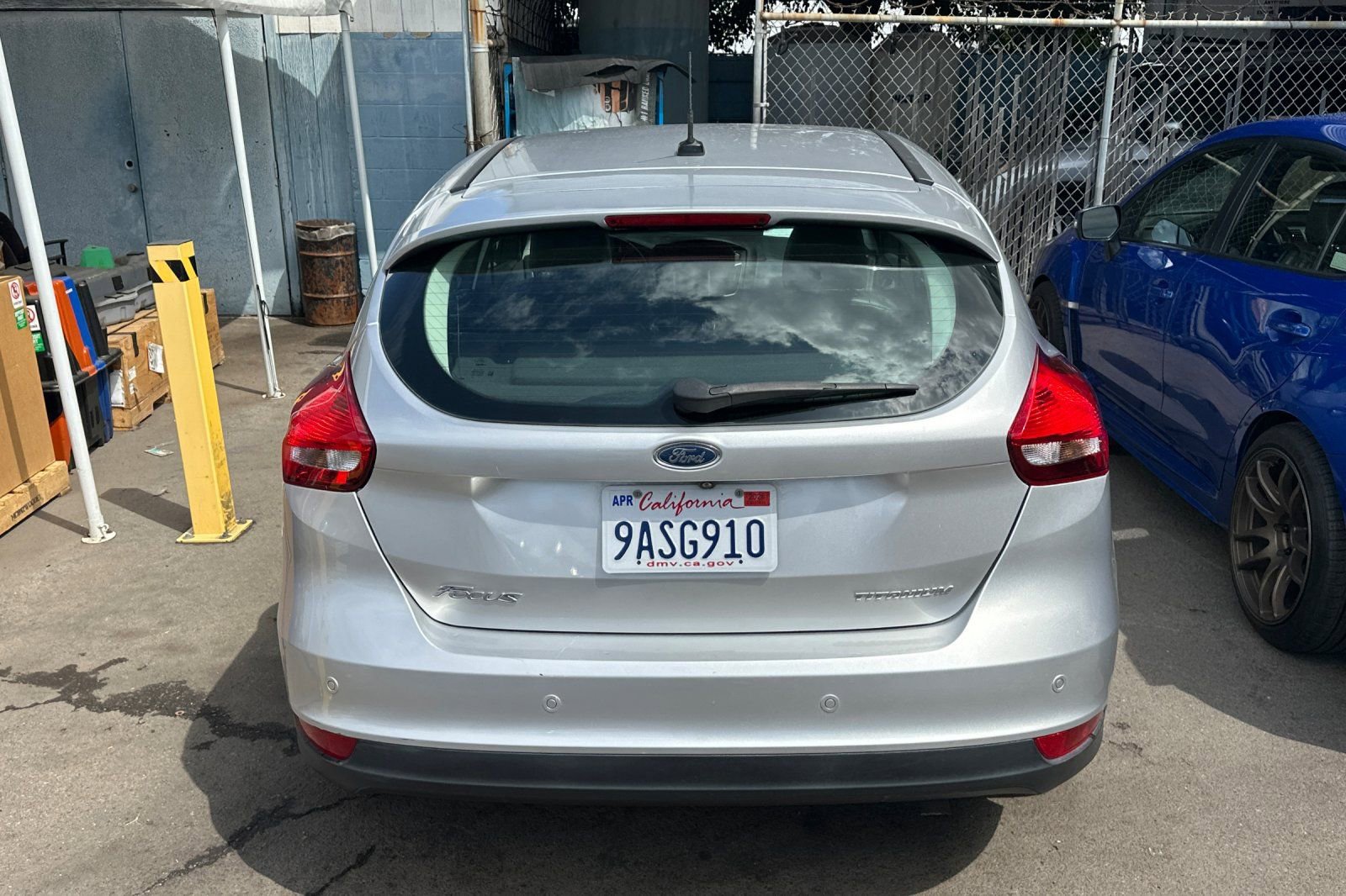 Used 2015 Ford Focus Titanium FWD image 5
