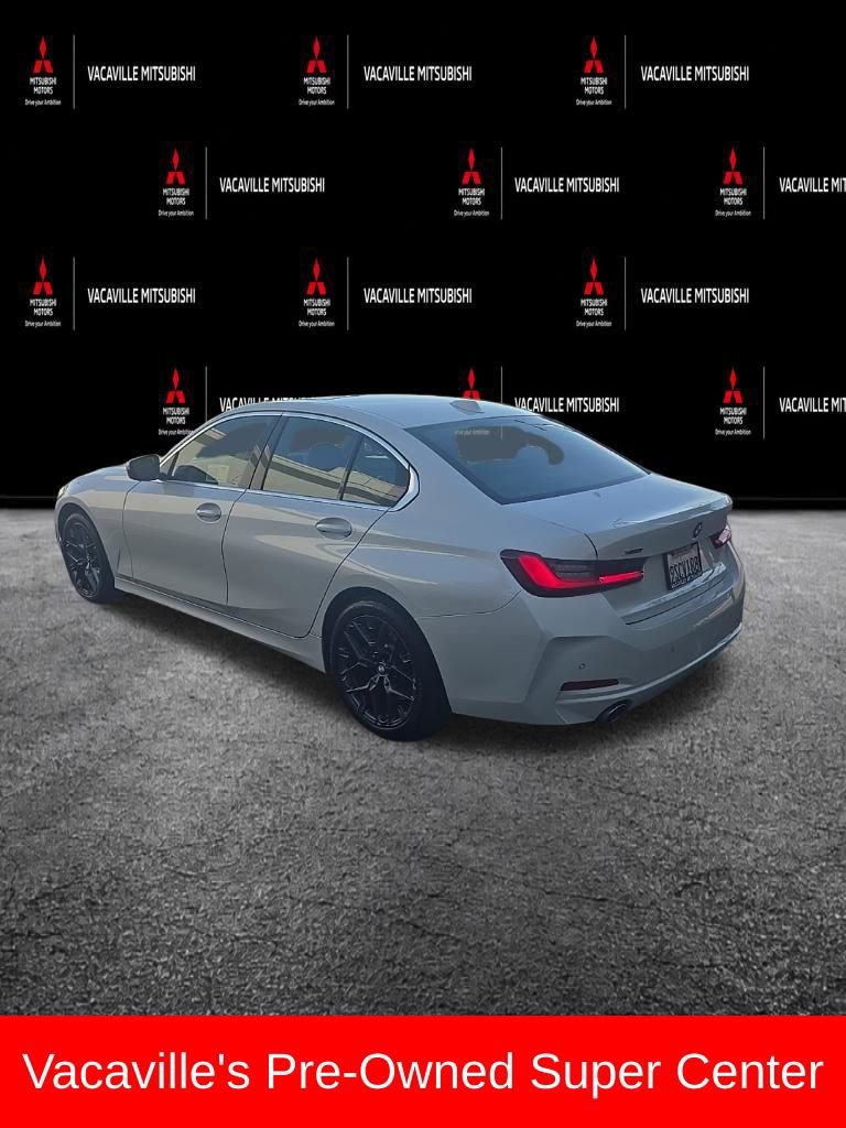 Used 2025 BMW 330i xDrive Sedan AWD/4WD image 5