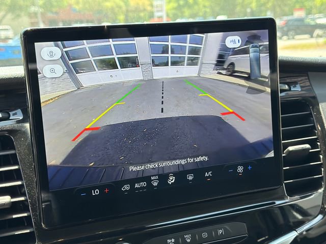 Used 2024 Ford Transit 350 XLT RWD image 24