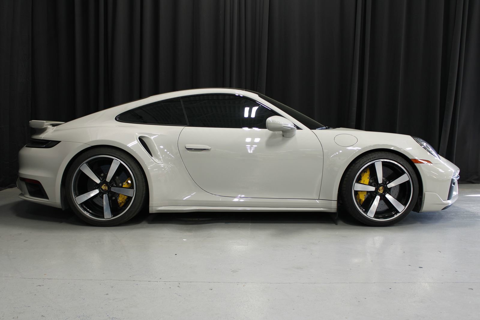 Used 2025 Porsche 911 Turbo S AWD/4WD image 11
