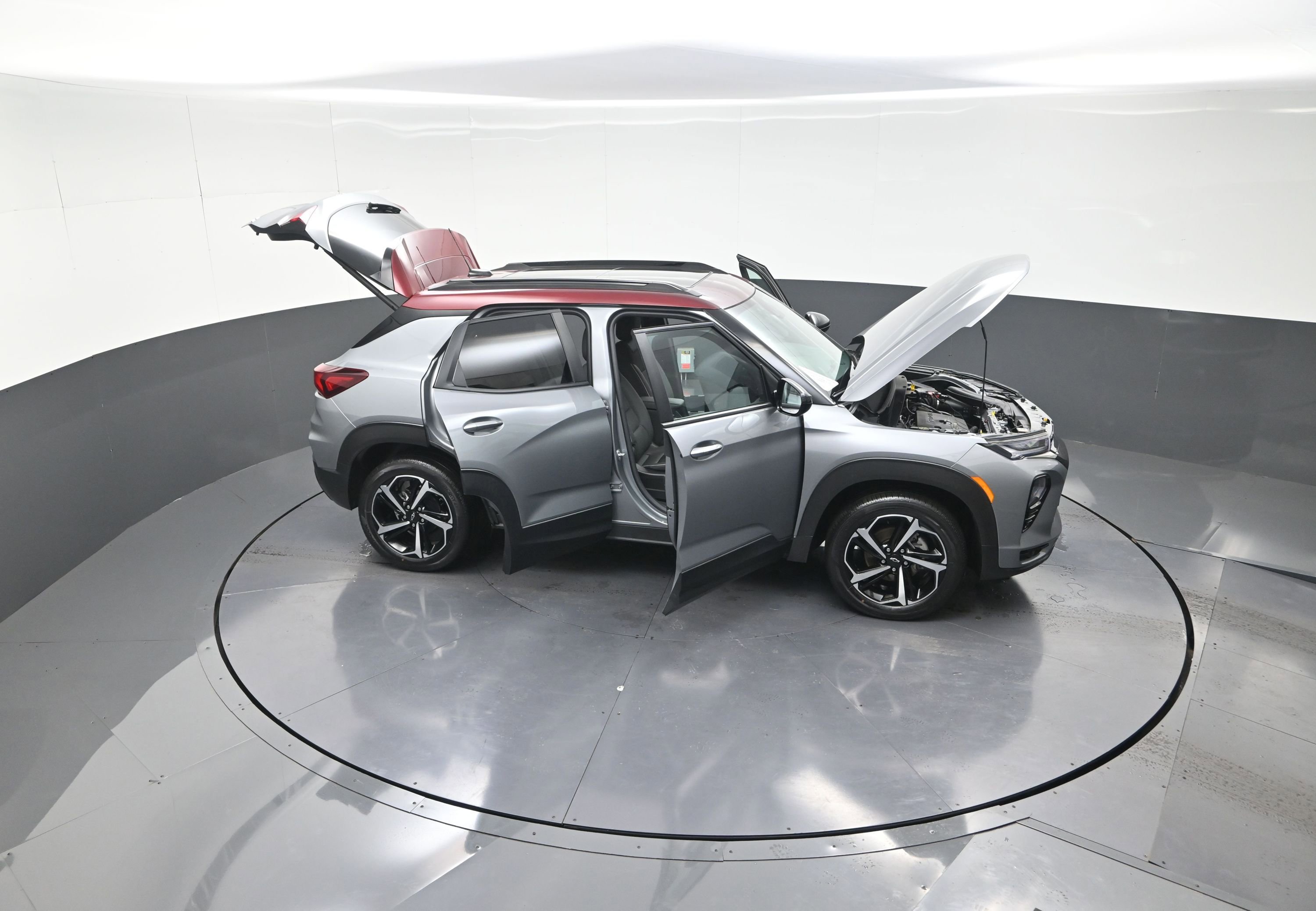 Used 2023 Chevrolet TrailBlazer RS w/ Sun and Liftgate Package image 15