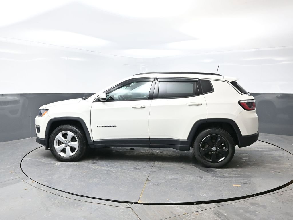 Used 2019 Jeep Compass Latitude w/ Cold Weather Group image 10