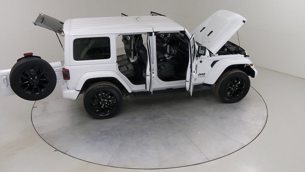 Used 2021 Jeep Wrangler Unlimited Sahara image 47