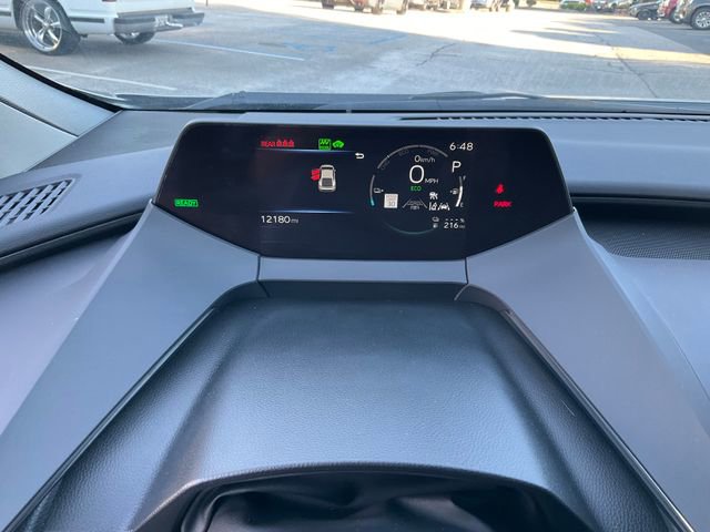 Used 2025 Toyota Prius Plug-In Hybrid FWD image 10