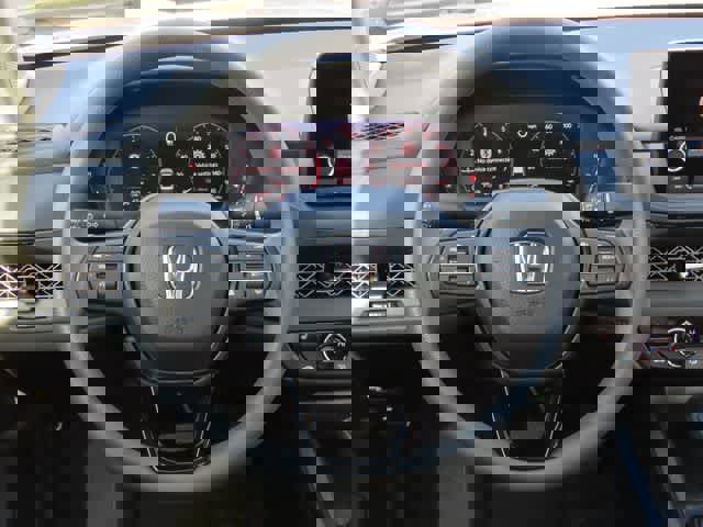 Certified 2025 Honda Accord SE image 17