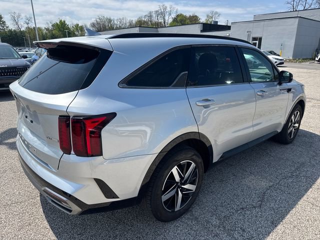 Certified 2021 Kia Sorento EX FWD image 7
