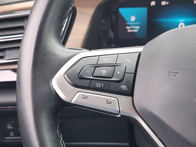 Used 2024 Volkswagen Atlas SE AWD/4WD image 24