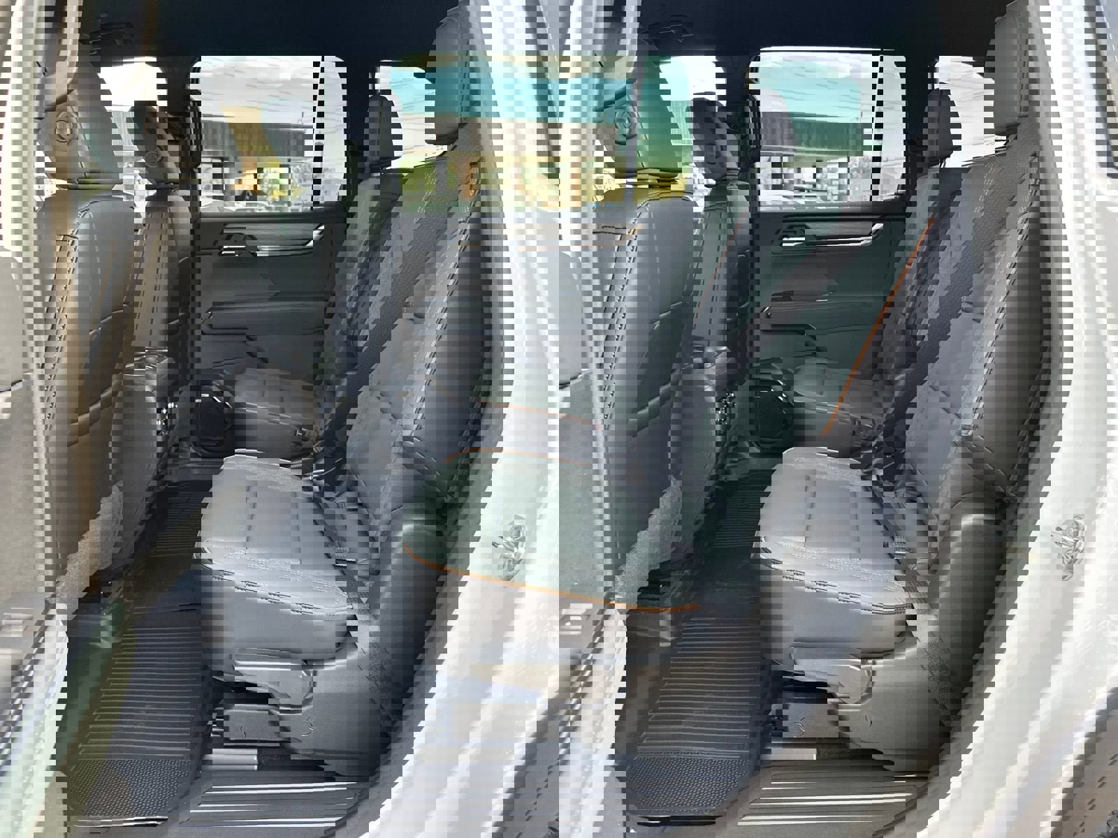 New 2026 GMC Acadia AT4 image 13