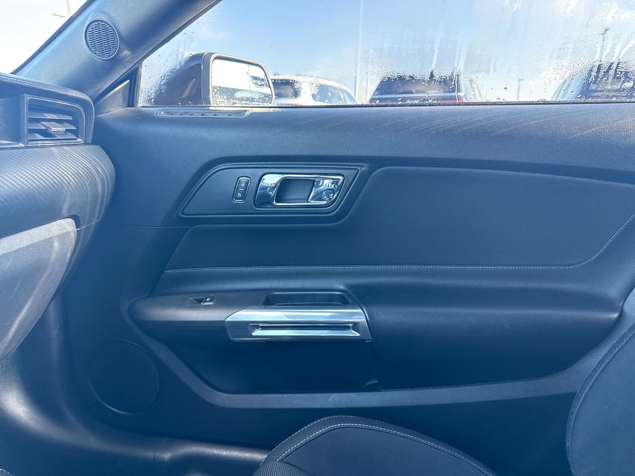 Used 2016 Ford Mustang Coupe image 21