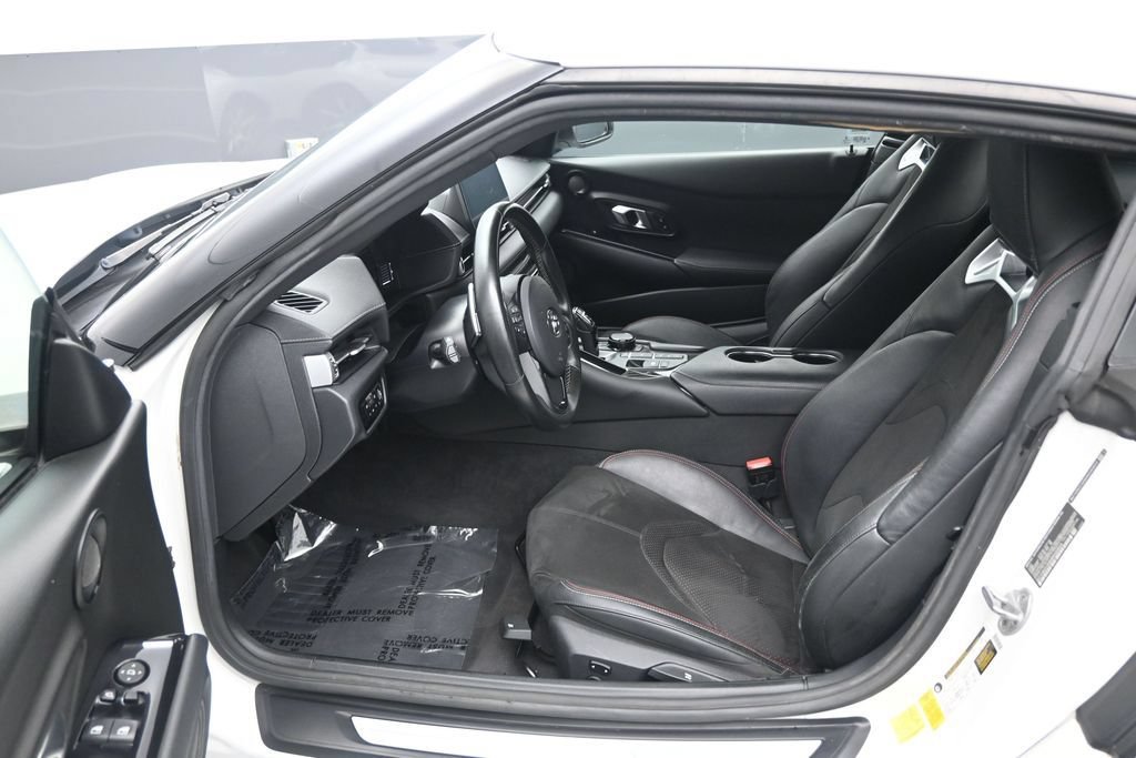 Used 2021 Toyota Supra w/ Safety & Technology Package RWD image 12