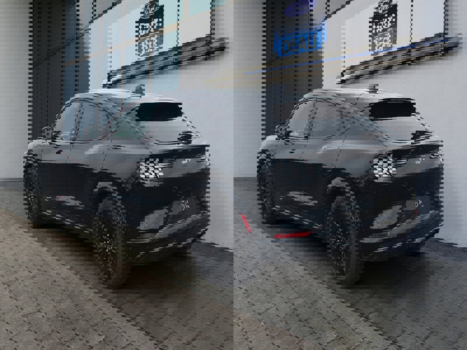 Certified 2025 Ford Mustang Mach-E GT image 5